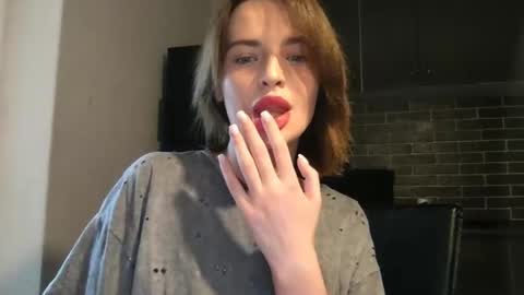 Snapshot of 1dove chatting on February 2025 01:54:01 PM DOVE online show from February 2025 01:54:01 PM