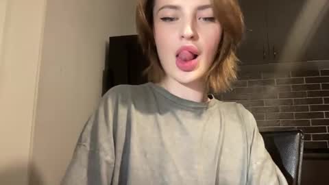 Snapshot of 1dove chatting on March 2025 04:44:02 PM DOVE online show from March 2025 04:44:02 PM