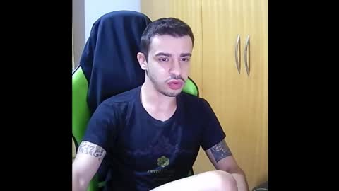 1good_vibes1 online show from November 2025 04:33:01 AM