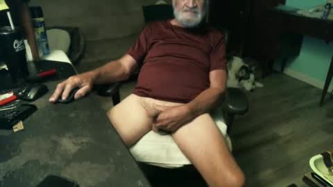 1handyanddee online show from October 2025 02:43:02 AM