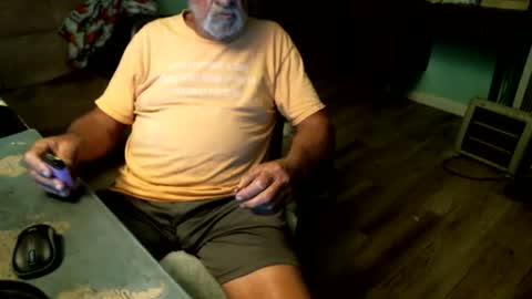 1handyanddee online show from June 2026 02:12:02 AM