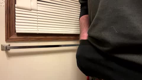 1hunglo412 online show from February 2026 10:31:02 AM