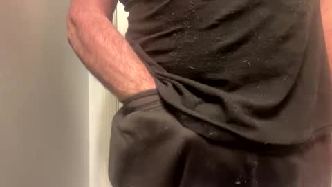 1hunglo412 online show from February 2026 05:37:02 AM