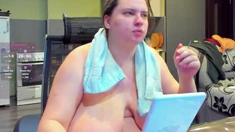 1LINDSEY1 online show from September 2025 02:05:02 AM