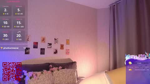 Snapshot of 1little_cherry chatting on June 2026 05:15:02 PM Mia online show from June 2026 05:15:02 PM