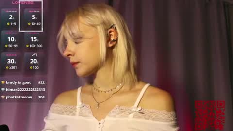 Snapshot of 1little_cherry chatting on July 2026 06:54:02 PM Mia online show from July 2026 06:54:02 PM