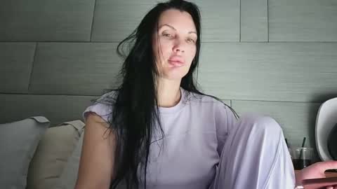 Onna online show from July 2026 02:23:01 PM