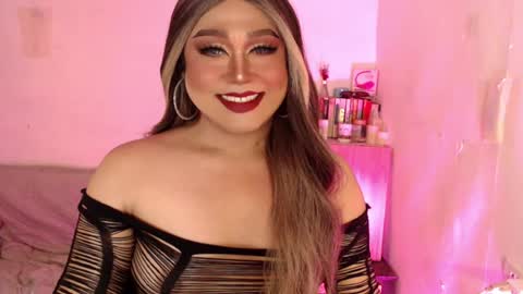 1lovelymess online show from July 2026 12:23:02 AM