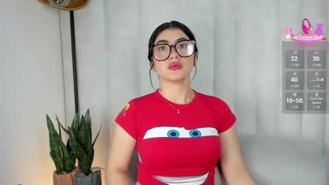 Snapshot of 1m_emily chatting on December 2025 08:48:01 PM . online show from December 2025 08:48:01 PM