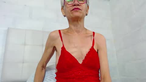 Snapshot of 1miss_monserrate chatting on February 2025 02:48:02 PM Miss Monserrate online show from February 2025 02:48:02 PM