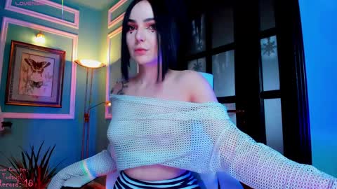 Moona  online show from February 2025 12:00:01 PM