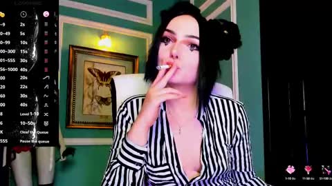 Moona  online show from March 2025 04:17:02 PM