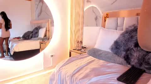 Luisa online show from June 2026 02:24:02 AM