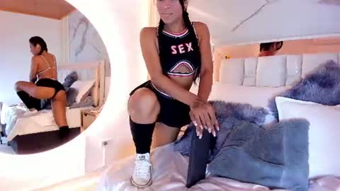 Luisa online show from June 2026 02:30:01 PM