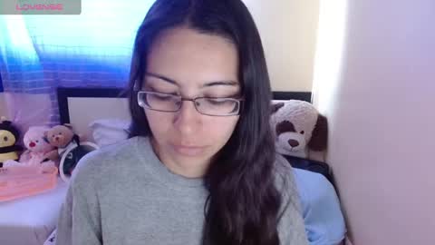 Snapshot of 1sasha_grey__1 chatting on February 2025 10:37:01 PM paola online show from February 2025 10:37:01 PM