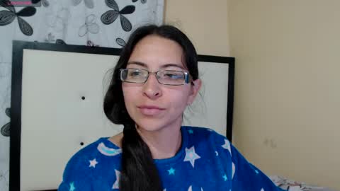 paola online show from May 2026 02:30:01 AM