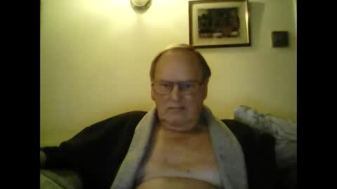 1shorty online show from January 2025 08:18:01 PM