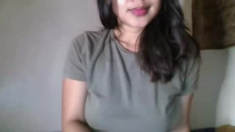 Snapshot of 1smile4u chatting on May 2026 01:50:02 PM 1smile4u online show from May 2026 01:50:02 PM