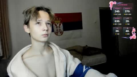 Milos online show from October 2025 05:00:01 PM