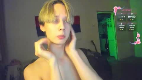 Milos online show from April 2026 06:10:01 PM