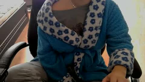 1your_hot_girls online show from February 2025 12:33:01 PM
