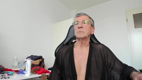 Henk online show from February 2026 04:16:02 PM