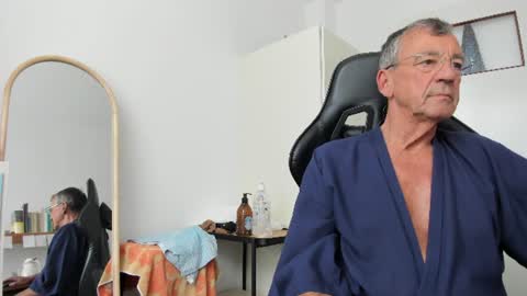 Henk online show from June 2026 01:56:02 PM
