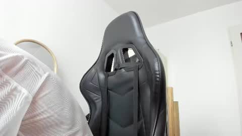 Henk online show from July 2026 03:33:01 PM