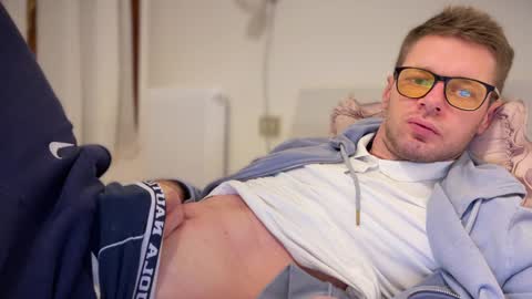 Romano online show from December 2024 02:39:01 PM