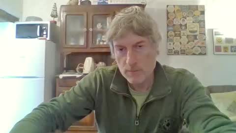 Snapshot of 22esserre chatting on October 2025 11:10:01 AM 22esserre online show from October 2025 11:10:01 AM