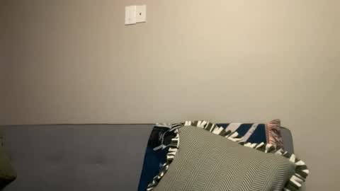 26sneakers online show from January 2026 02:38:01 AM