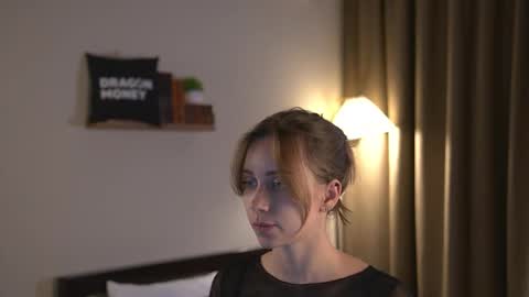 Snapshot of 2girls_1dream chatting on February 2026 02:35:01 PM Elley online show from February 2026 02:35:01 PM