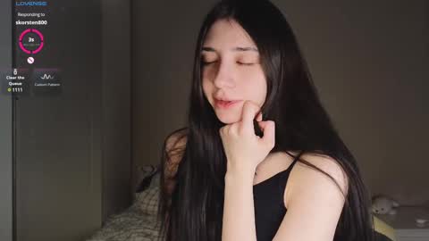 Lina       free control in pvt online show from February 2025 05:13:01 AM