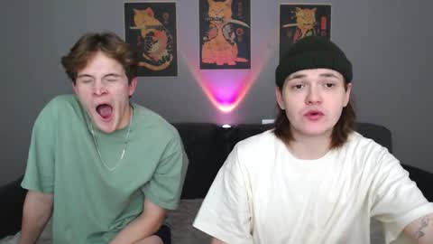 Snapshot of 2nc_ chatting on February 2026 04:32:01 AM Eleot online show from February 2026 04:32:01 AM