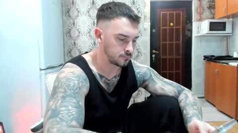 2sexymuscles online show from February 2026 09:01:01 PM