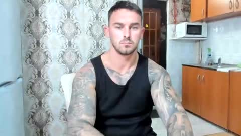 2sexymuscles online show from July 2026 09:25:02 PM