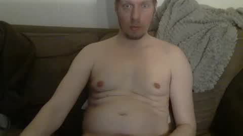 2small4you83 online show from March 2026 12:56:02 AM