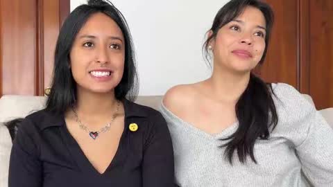 Snapshot of 2summerlove2 chatting on October 2025 02:02:02 PM Dalilah and Tarah online show from October 2025 02:02:02 PM