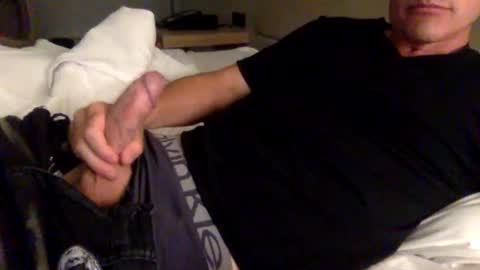 Snapshot of 33upandabout33 chatting on January 2025 06:14:01 AM 33upandabout33 online show from January 2025 06:14:01 AM