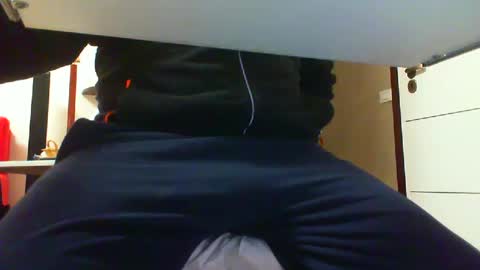 Snapshot of 3funlover chatting on February 2025 09:01:02 PM 3funlover online show from February 2025 09:01:02 PM