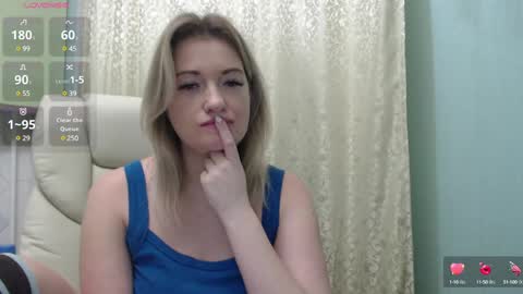 Snapshot of 3sweetcandy3 chatting on January 2025 01:58:02 AM 3sweetcandy3 online show from January 2025 01:58:02 AM