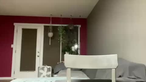 Snapshot of 420kc_couple chatting on October 2025 12:32:01 AM KC420Couple online show from October 2025 12:32:01 AM