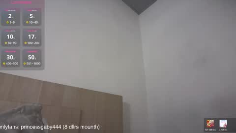 Gabriela  online show from May 2026 11:01:04 PM