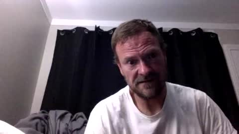 4djmoore online show from April 2026 02:40:02 AM