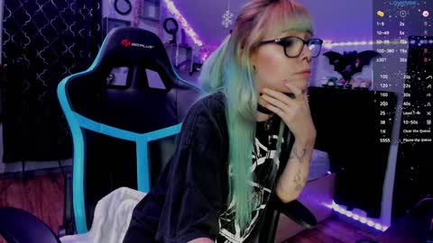 Snapshot of 4kfucktoy chatting on January 2025 07:53:01 AM Mo online show from January 2025 07:53:01 AM