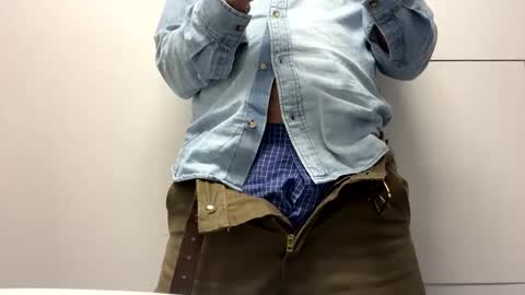 555tony555 online show from March 2026 01:43:02 AM