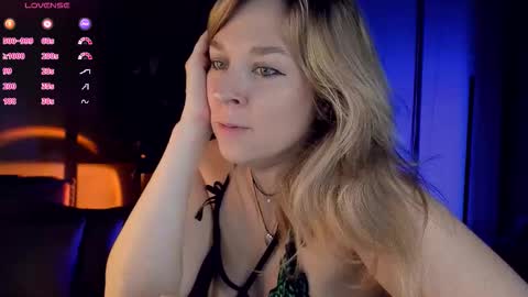 Sunshine online show from November 2025 04:01:02 AM