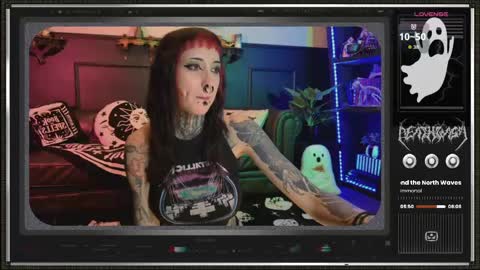 Juune online show from March 2026 07:08:02 PM