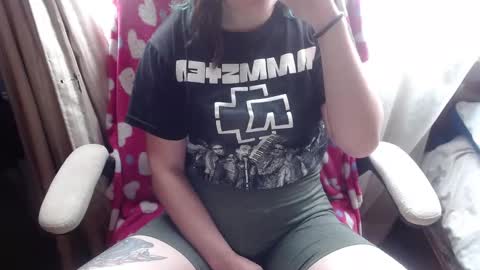 SHANNON online show from September 2025 05:18:01 PM