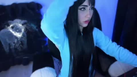  luarii   online show from May 2026 04:19:01 AM